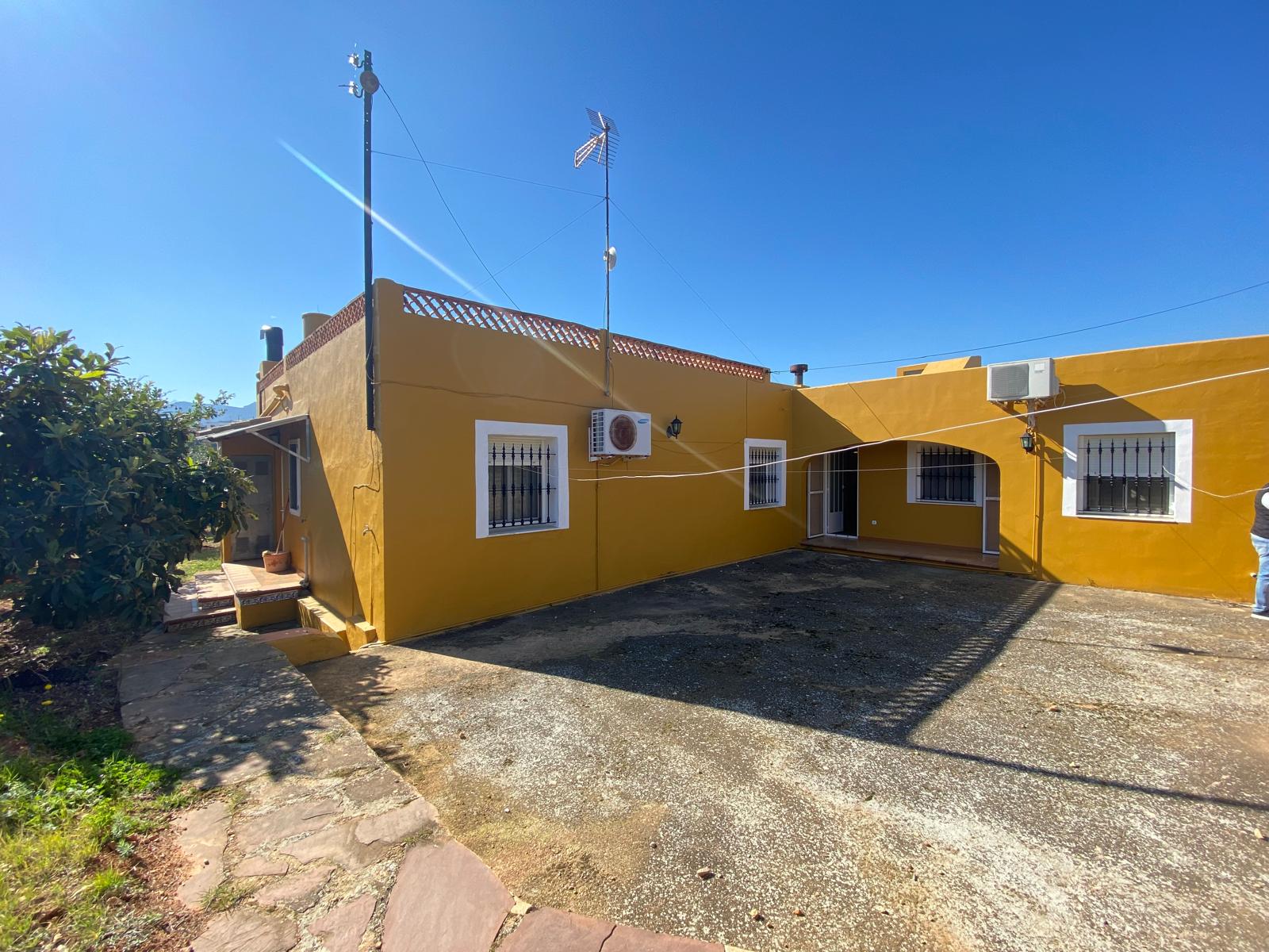 CC0903 - Casa de campo en venta en Gata de Gorgos